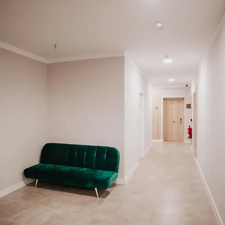 Polorooms Apartman *