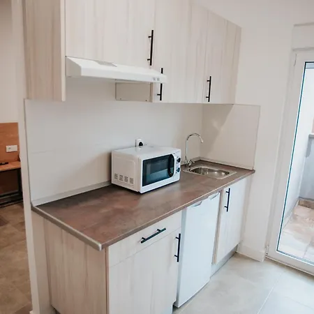 Apartment Polorooms Zaratan