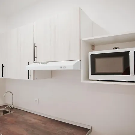 Apartment Polorooms Zaratan
